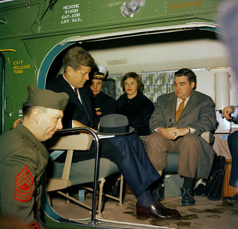 Illustration for article titled Rare Glimpses Inside Marine One